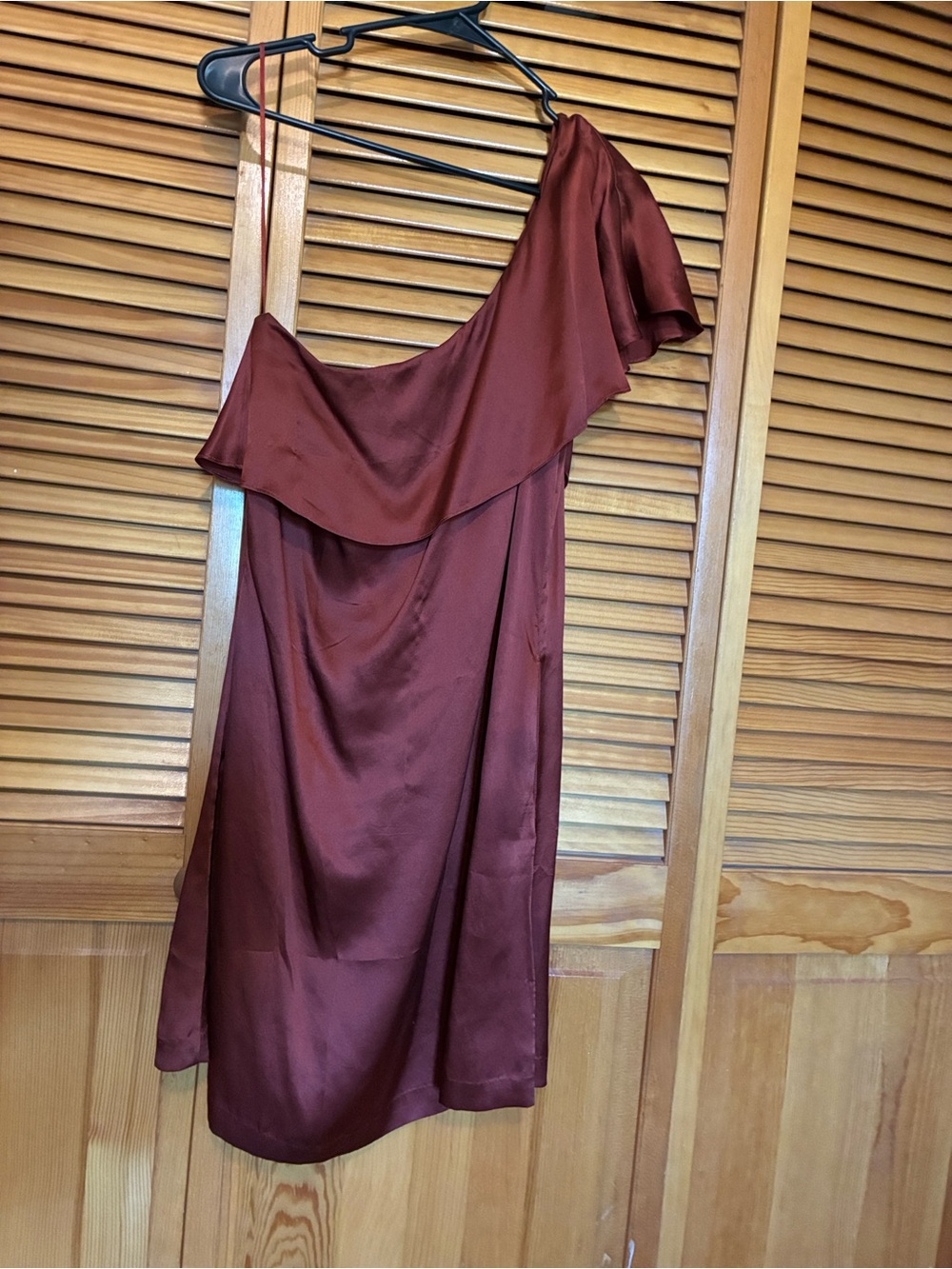 One-Shoulder Satin Dress in Burgundy